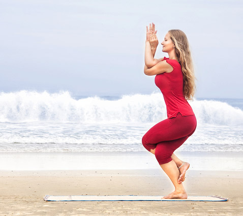 How to Maintain Your Yoga Practice While Traveling